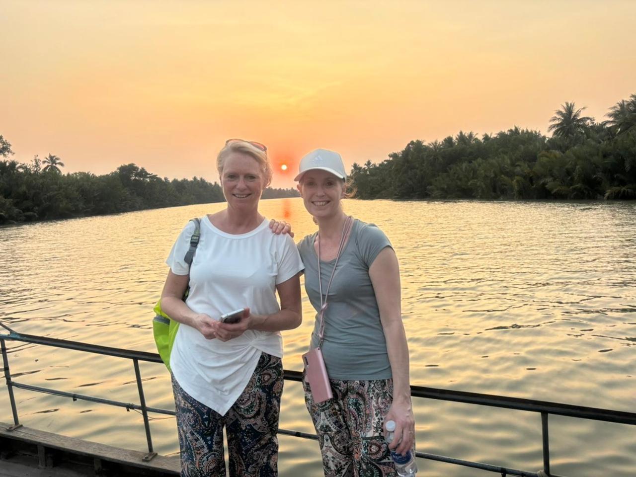 Homestay Bentre Coco Lodge Ben Tre Екстер'єр фото